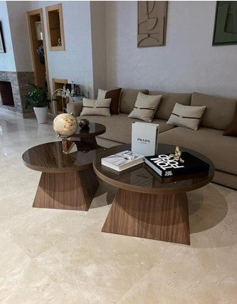 Trio tables pyramides avec verre bronze