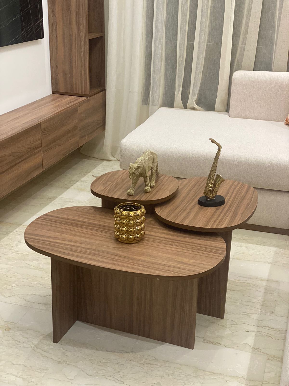 Trio tables  basses oval